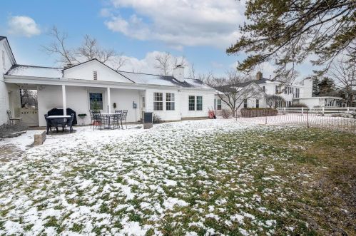 252 Broadmoor Blvd, Springfield OH  45504-1120 exterior