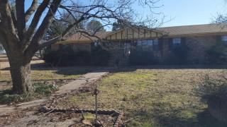 12890 New Lake Rd, Henryetta, OK 74437-8237