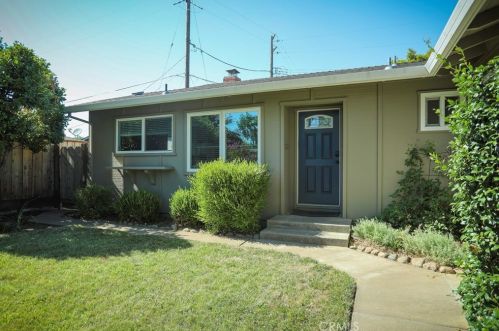 1370 Arlington Dr, Chico, CA 95926-1556