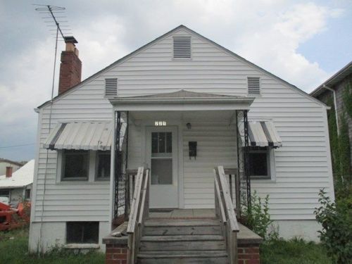 225 Chestnut St, Thomas Bridge, VA 24354-2748