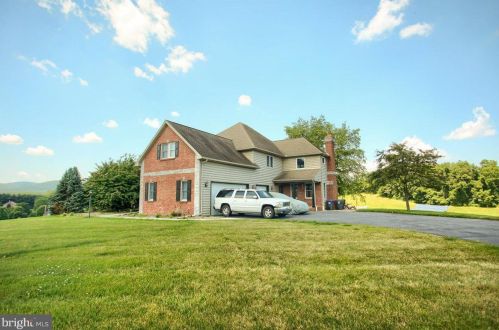 23 Thrush Dr, Carlisle, PA 17015-7653