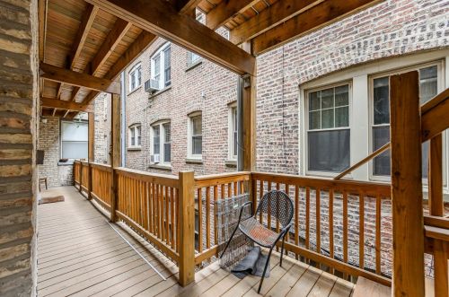1360 Greenleaf Ave, Chicago IL  60626-2968 exterior