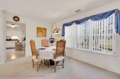 178 Old Orch Ln, Tinton Falls NJ 07712-2570 exterior