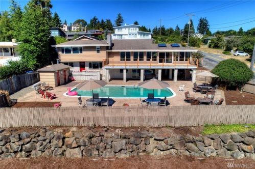 12250 Marine View Dr, Seattle, WA 98146-2429