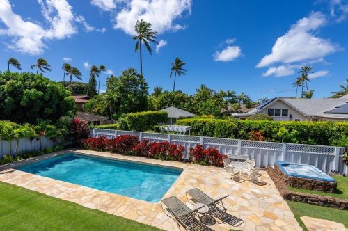 4579 Aukai Ave, Honolulu HI  96816-5205 exterior