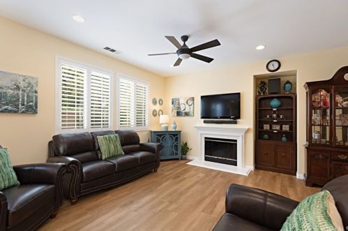 14 Brookhollow, Irvine CA  92602-0788 exterior