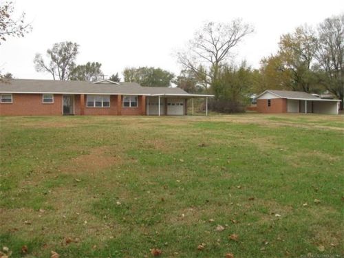 8108 State Highway 10, Bowring, OK 74056-5116