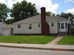 2630 Highland Pl, Indianapolis IN  46208-5643 exterior