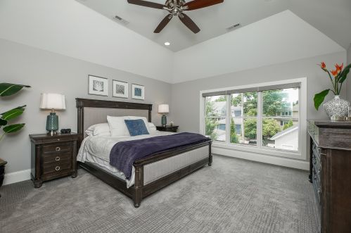 231 Douglas Ave, Naperville IL  60540-4409 exterior