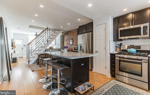 833 Livingston St, Philadelphia PA 19134-5319 exterior