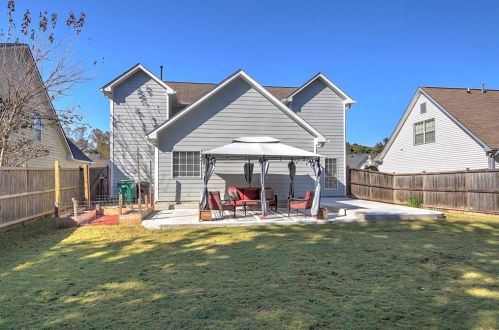 3037 Vineyard Way, Smyrna GA  30082-1851 exterior