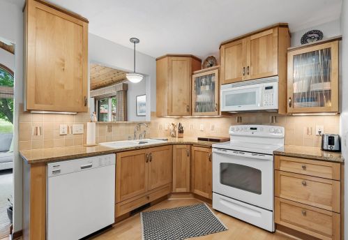 3393 Chandler Rd, Saint Paul MN  55126-3913 exterior