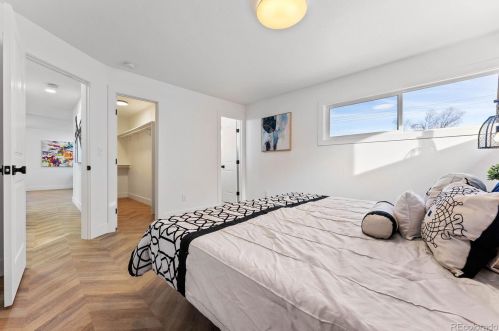 4841 Clarkson St, Englewood CO  80113-6939 exterior