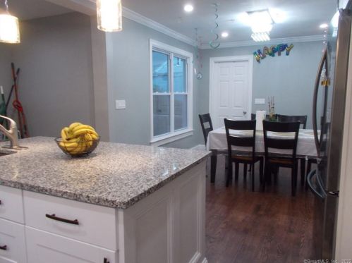146 Emmett Ave, Derby CT  06418-1232 exterior