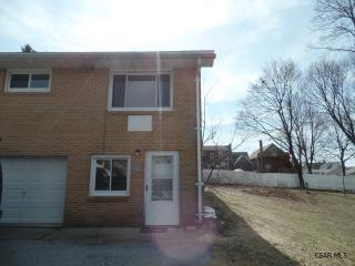 924 Alwine St, Johnstown PA  15904-2641 exterior