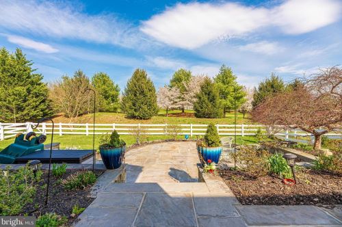 7 Farmstead Pl, Middletown MD  21769-7742 exterior