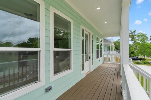 2926 Seargent St, Taylor Lake Village TX  77586-3210 exterior