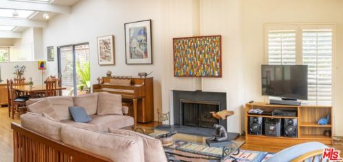 588 Dryad Rd, Santa Monica, CA 90402-1318