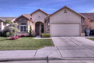 1127 Toschi Dr, Madera, CA 93637-8851