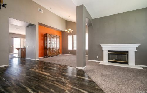 11489 Deerfield Dr, Yucaipa, CA 92399-6831