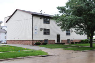 115 Locust St, Normal IL  61761-2536 exterior