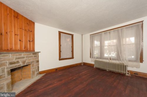 335 Ruby St, Lancaster PA  17603-5165 exterior