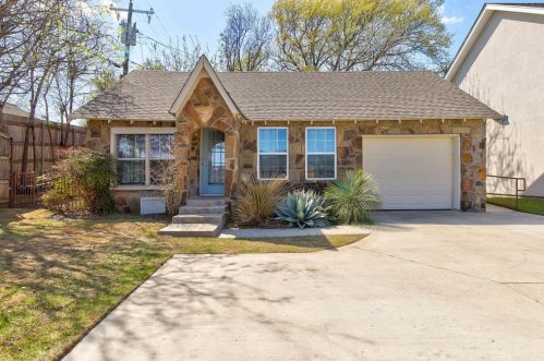 3501 6th St, Fort Worth TX  76107-2735 exterior