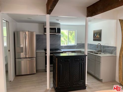 860 Canyon Vis, Los Gatos, CA 95033-8075