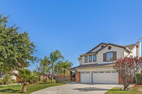 8974 Oakridge Ct, Riverside CA  92508-3095 exterior