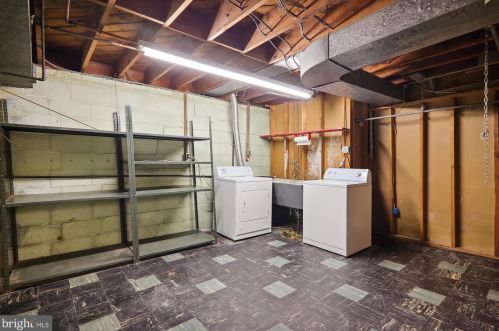 2205 Richland Pl, Silver Spring MD 20910-2331 exterior