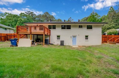2574 Lancaster Dr, Atlanta GA  30344-2329 exterior