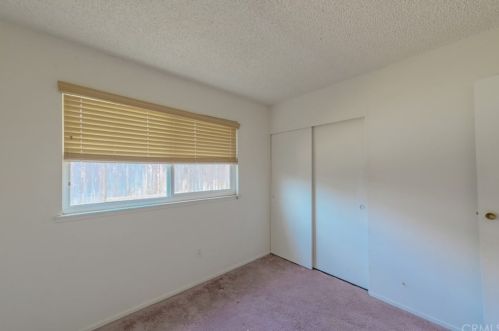 5985 Kitty Hawk Dr, Riverside CA  92504-1445 exterior