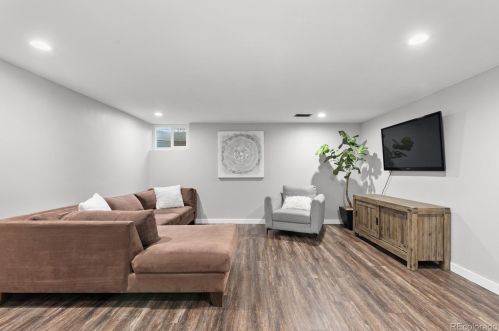 15 Dudley St, Denver CO  80226-1249 exterior