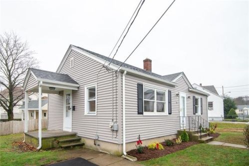 10 Archer Ave, Providence, RI 02919-3802
