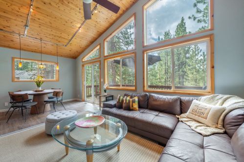 14009 Alder Creek Rd, Truckee, CA 96161-6845