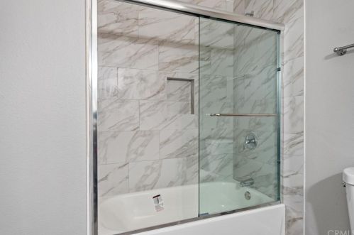 45216 Lorimer Ave, Lancaster CA 93534-1318 exterior