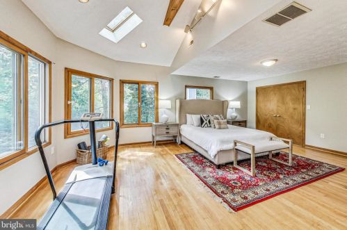 9701 Brunett Ave, Silver Spring MD 20901-3235 exterior