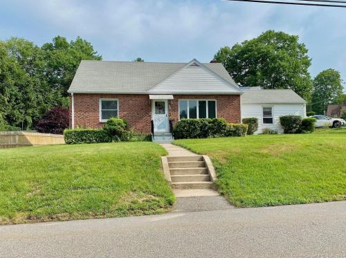 209 Wadhams Ave, Torrington, CT 06790-3343