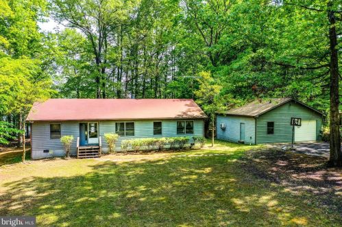 435 Cooke Ln, Bumpass, VA 23024-4621