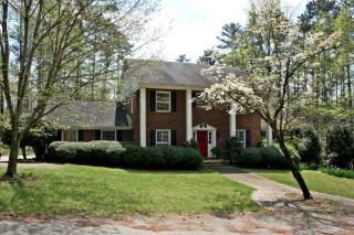 185 Featherwood Holw, Athens, GA 30601-1051