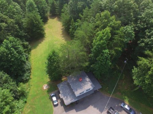 39 Barrett Cir, Dahlonega, GA 30533-5706