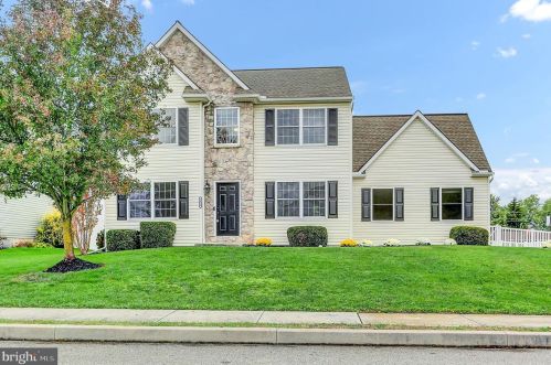 2029 Wood Hall Way, York, PA 17315-4650