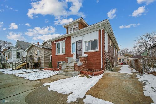 505 Ingraham Ave, Calumet City, IL 60409-2702
