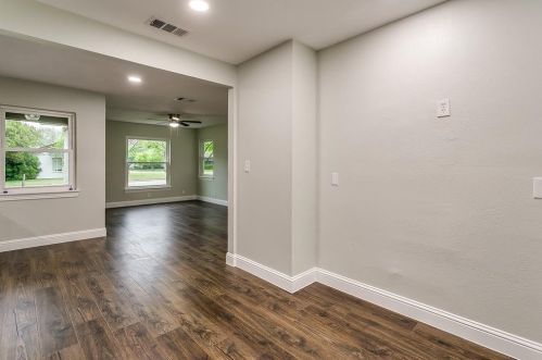 3451 Suffolk Dr, Fort Worth TX  76109-4523 exterior