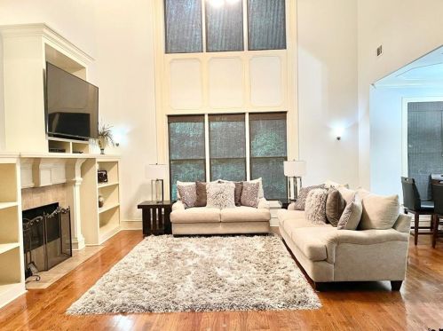 424 Harris Manor Dr, Atlanta GA  30311-2118 exterior