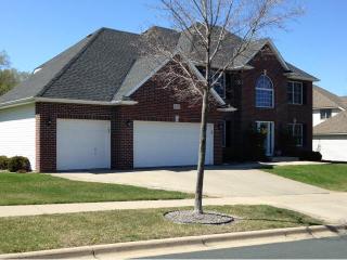 105 Riverdale Dr, Hastings, MN 55033-6503