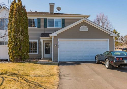14728 Excelsior Ln, Saint Paul, MN 55124-5738
