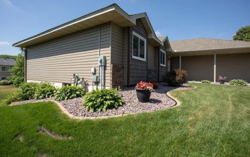 7873 28th St, Saint Paul MN  55128-4803 exterior