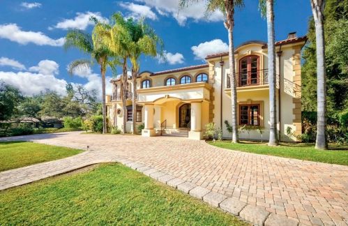 1130 Fallen Leaf Rd, Arcadia, CA 91006-1905