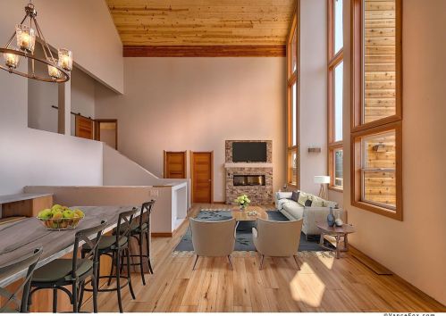 11844 Highland Ave, Truckee CA  96161-1710 exterior